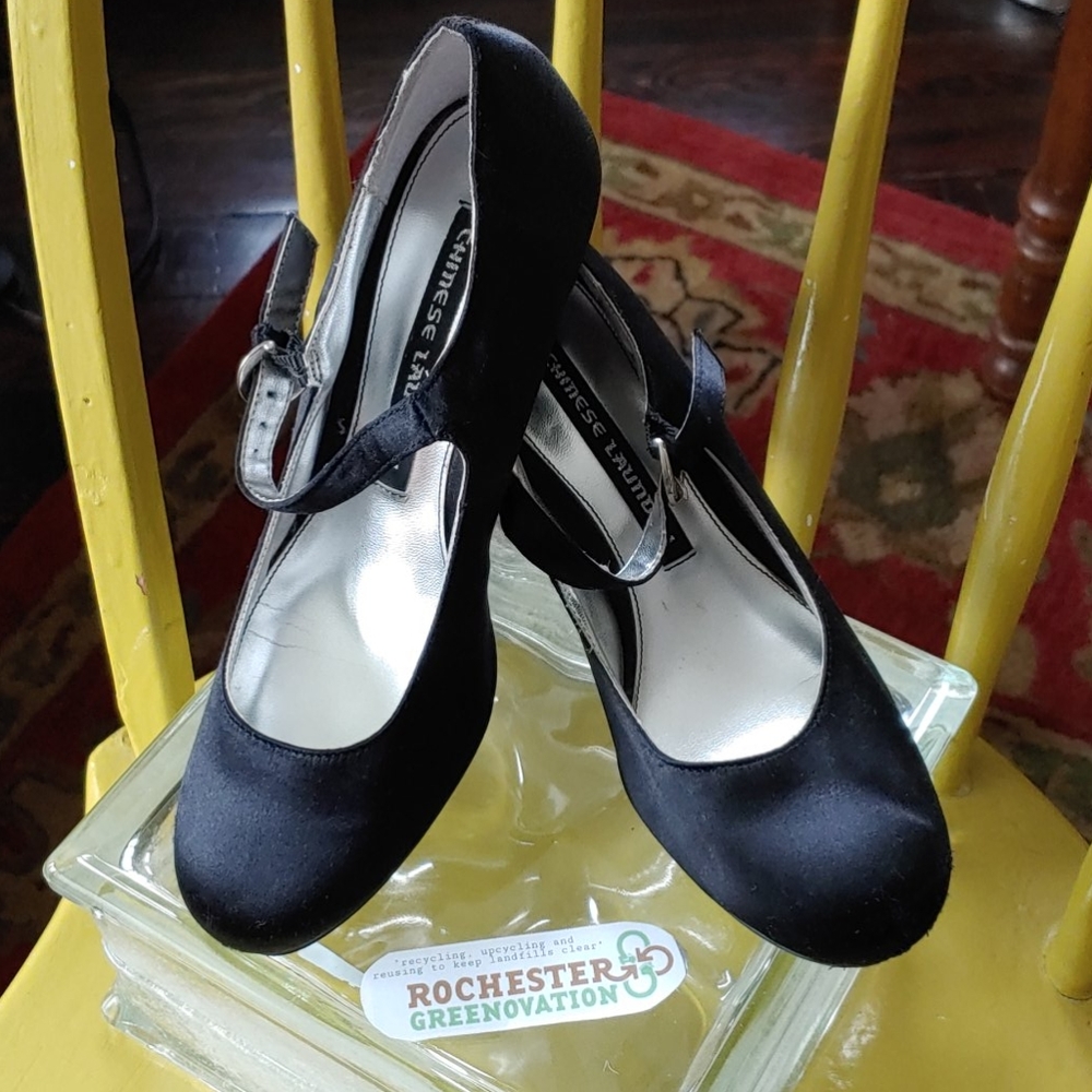 Chinese Laundry Paloma Mary Jane Satin Pumps